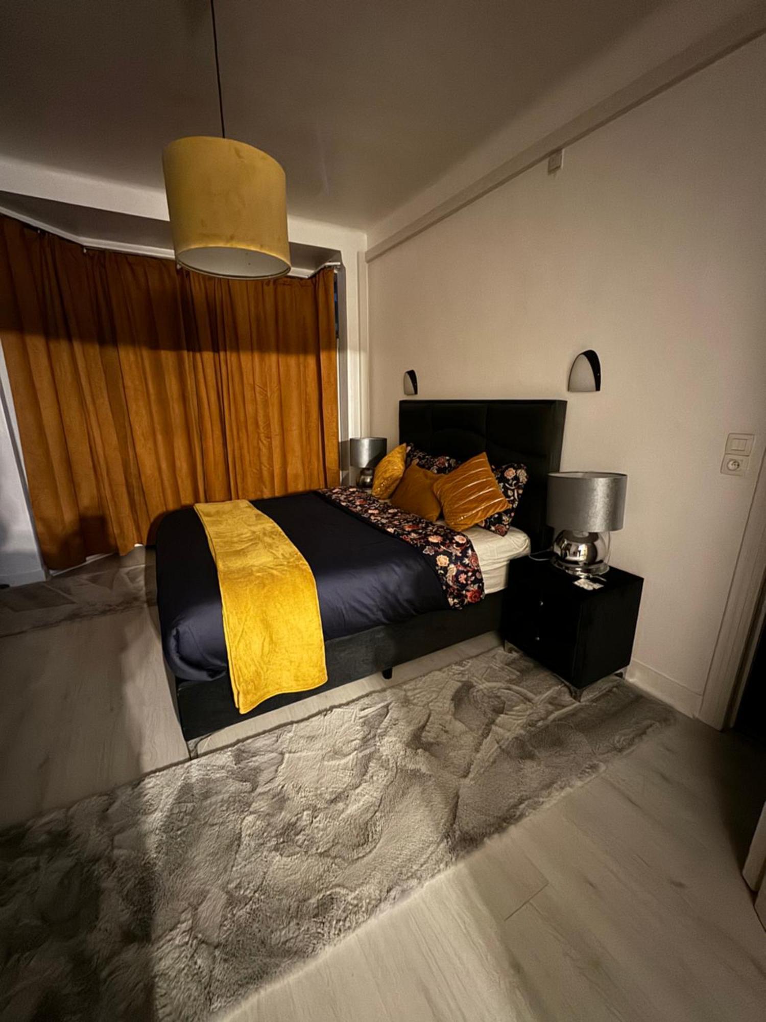 Appartement 2 Chambre Luxueuse A Jette Bruselas Exterior foto